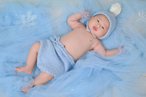 代怀生子好找吗宝宝眼角发青怎么回事